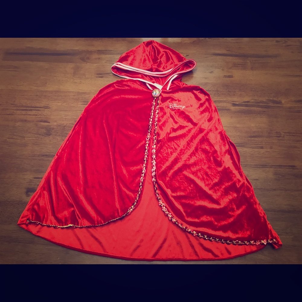 Disney Princess Red Velvet Cloak Size 4-6x