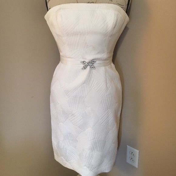 BCBG Dresses & Skirts - BCBG cocktail dress