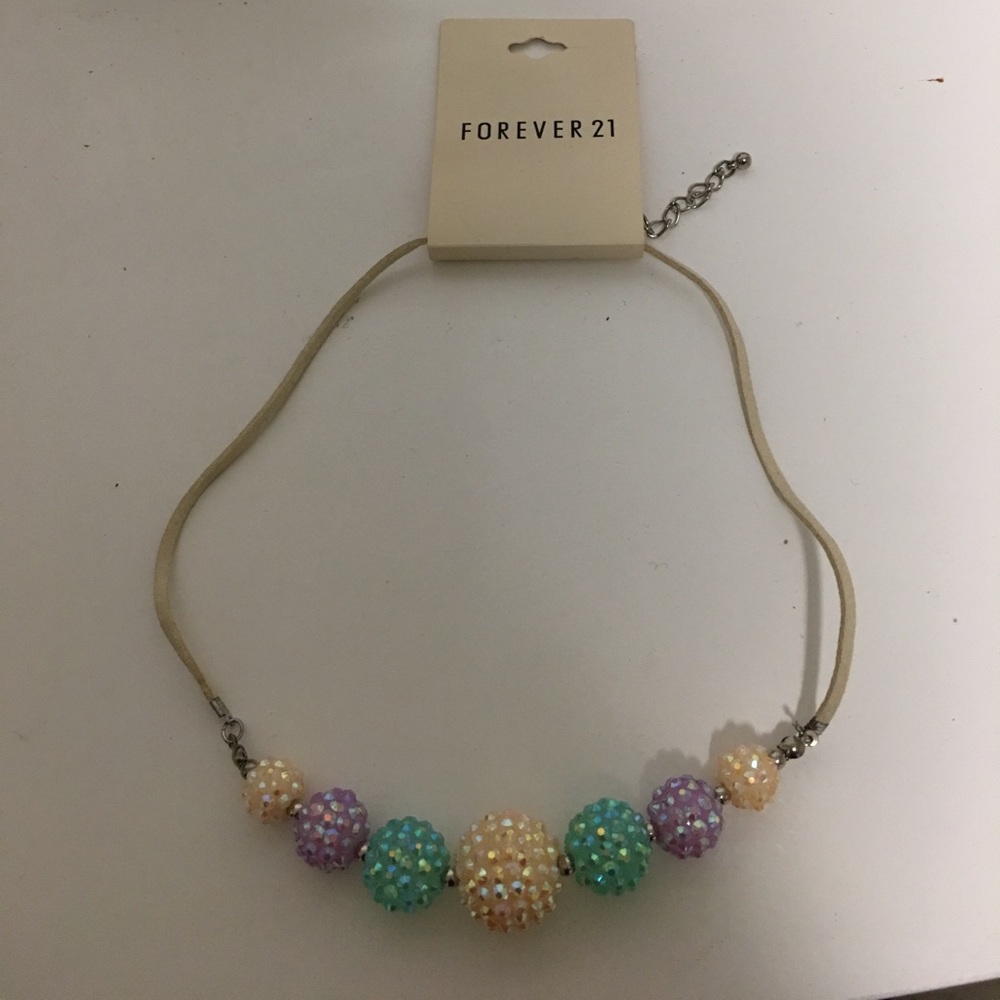 Multi color necklace