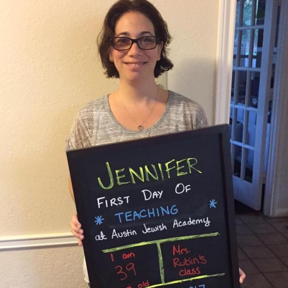 Meet your Posher, Jennifer