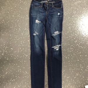 Super soft, distressed skinny jeans