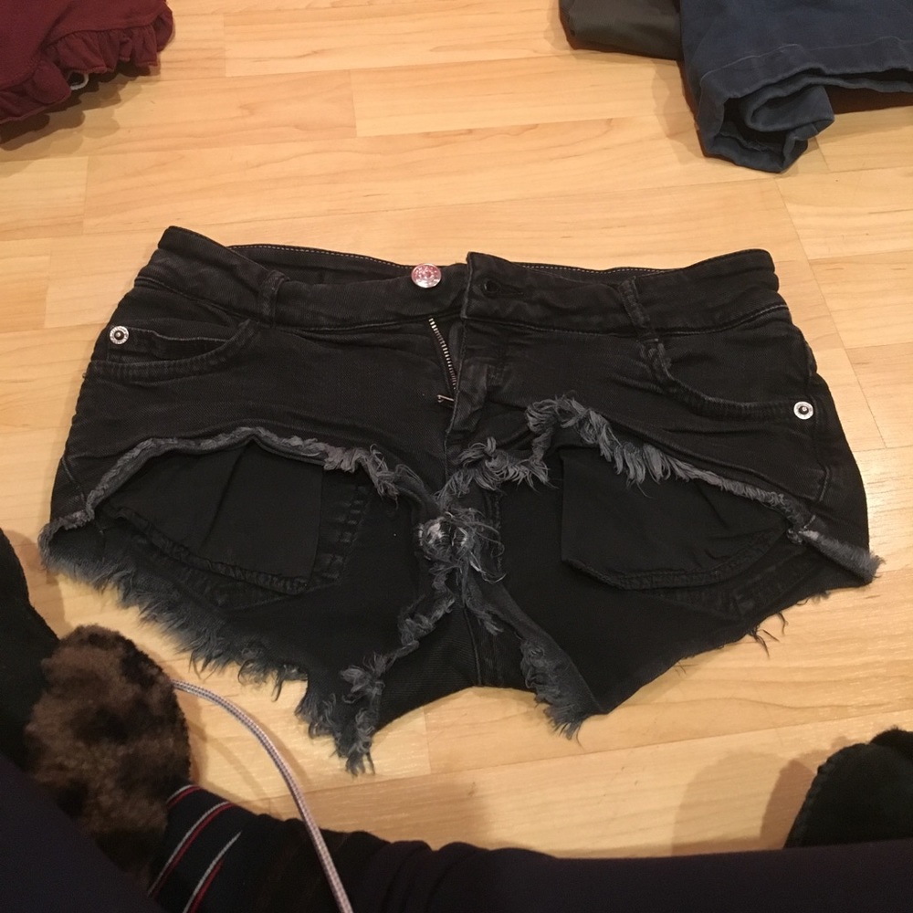Brandy Melville shorts