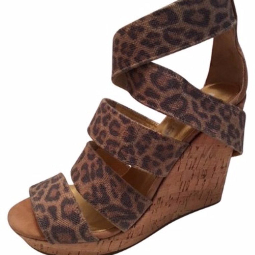 daniblack Maris Wedge Sandal Leopard New in Box!