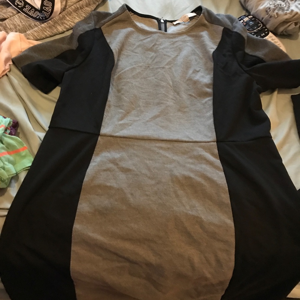 Color block dres - Picture 2 of 2