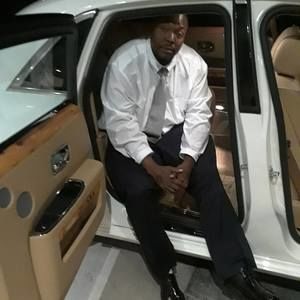 Meet your Posher, Wayne