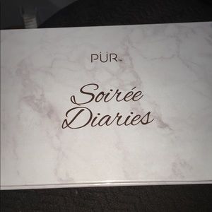 PUR palette
