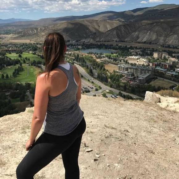 Meet your Posher, Kelly - Picture 2 of 2