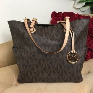 ❌SOLD❌Michael Kors Tote