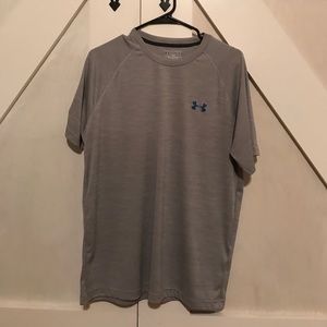 Medium Under Armour Shirt