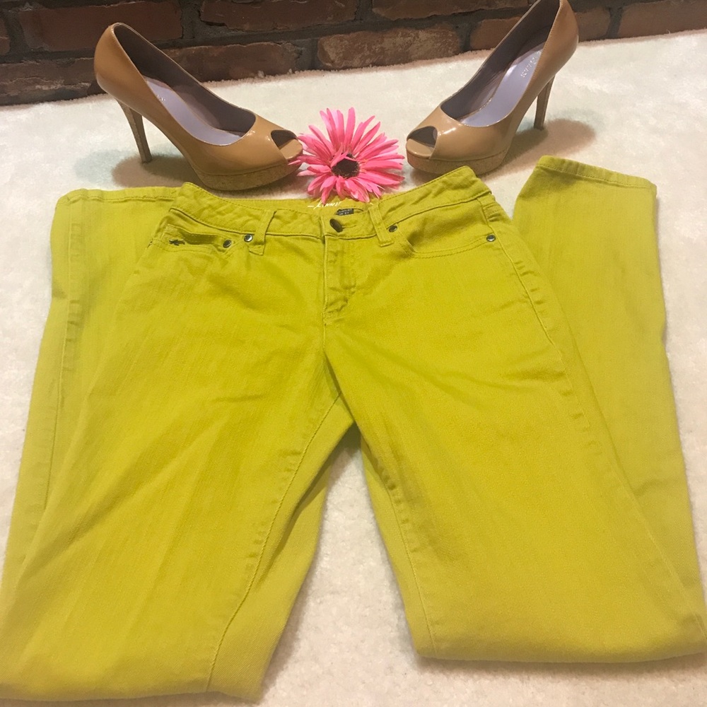 Kenneth Cole Skinny Jeans - Picture 2 of 5