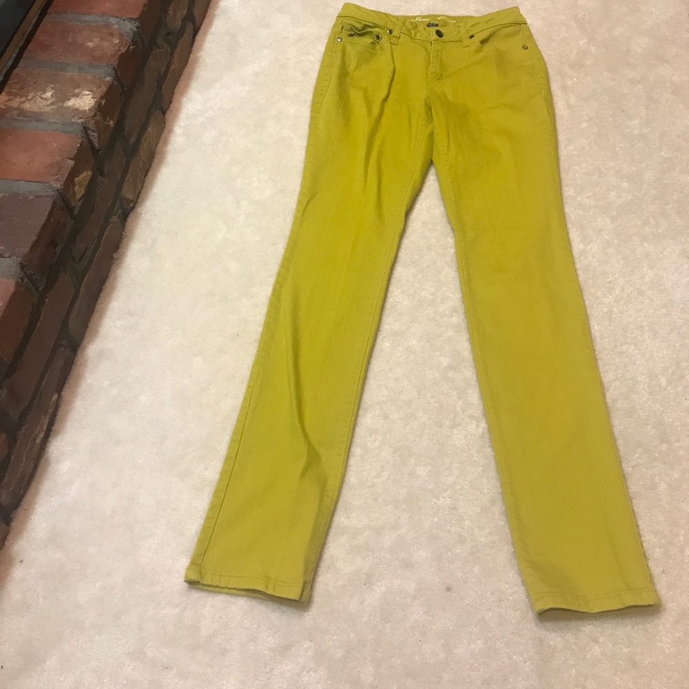 Kenneth Cole Skinny Jeans - Picture 3 of 5