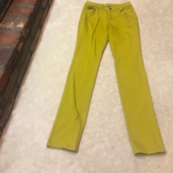 Kenneth Cole Skinny Jeans - Picture 3 of 5