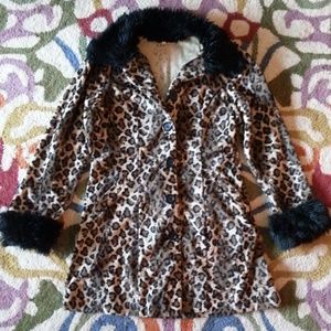 Fabulous Leopard Cheetah Faux Fur Coat M