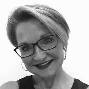 Meet your Posher, Vicky