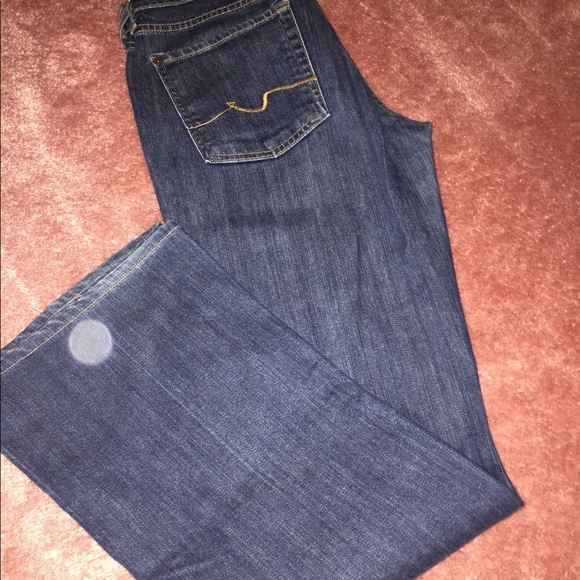 Jeans - Picture 1 of 2