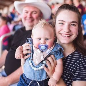 Meet your Posher, Leah