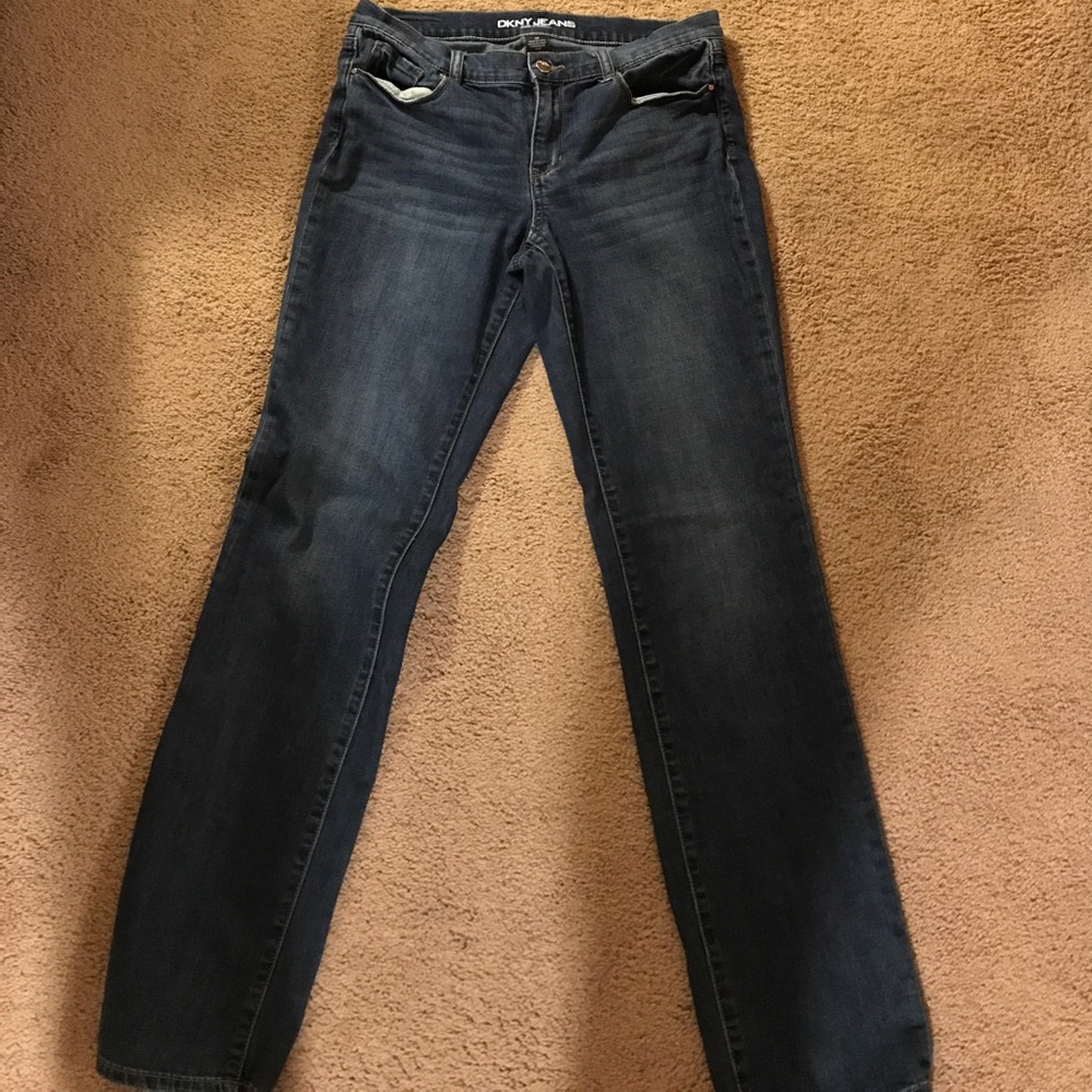 DKNY Soho Straight jeans