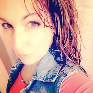 Meet your Posher, Tara