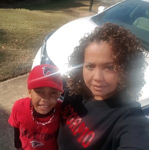 Meet your Posher, Justine