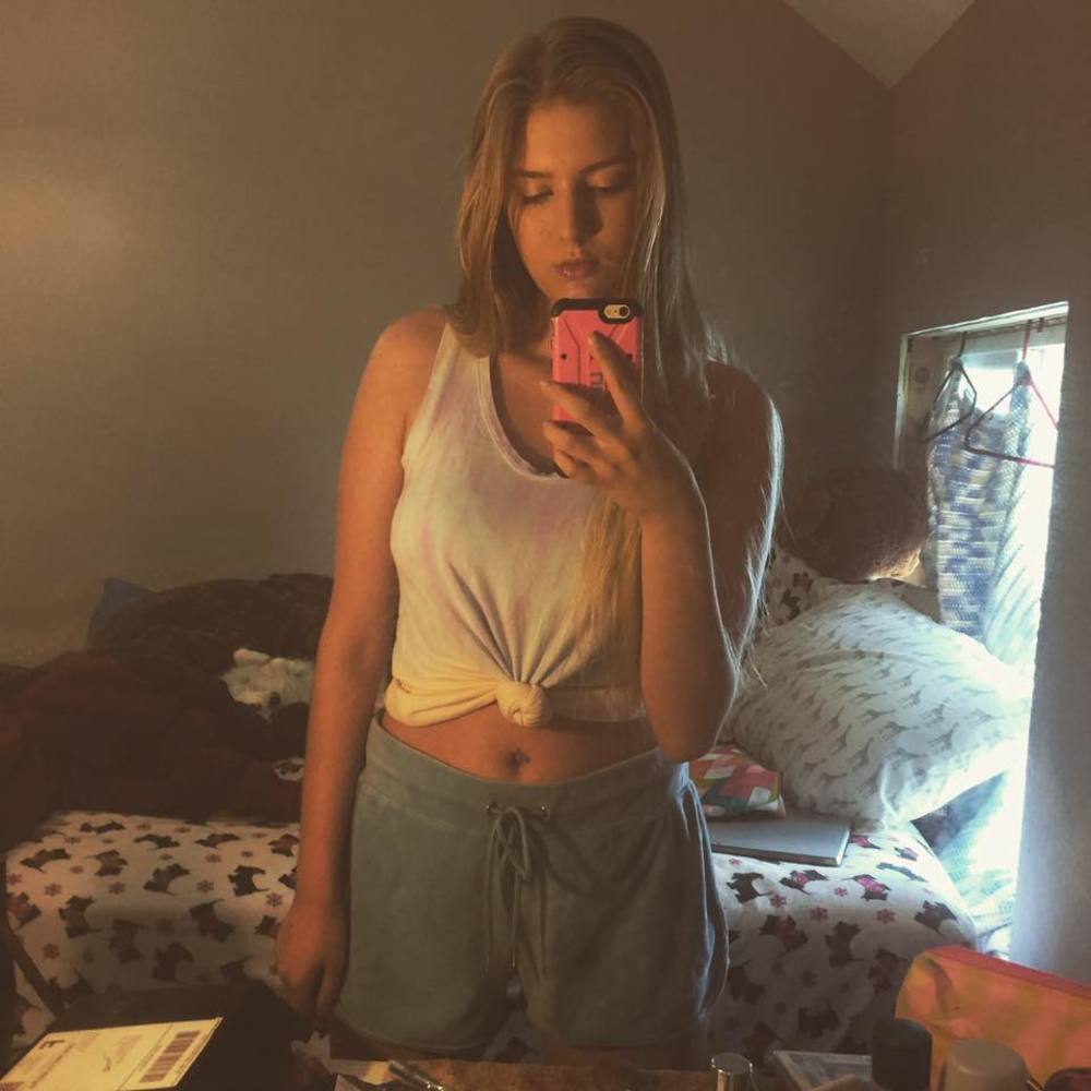 Meet your Posher, Lilly