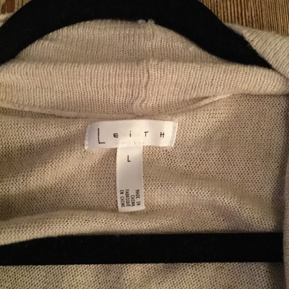 Leith wrap sweater - Picture 3 of 3