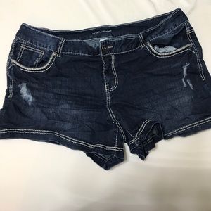 Distressed blue jean shorts! MUST HAVE