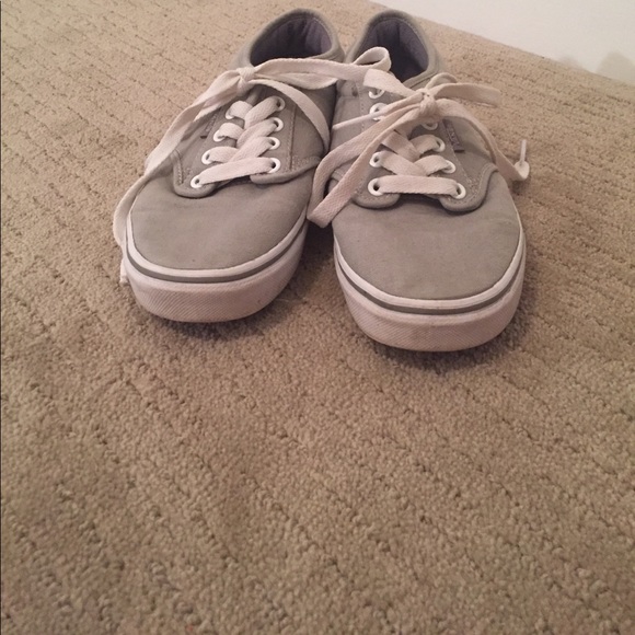 Vans - Picture 3 of 5