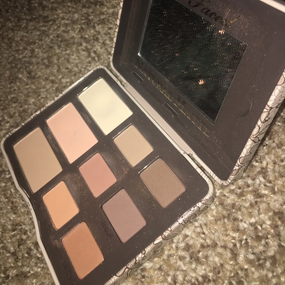 Too Faced Natural Matte - Picture 3 of 4