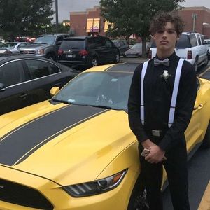 Meet your Posher, Brett