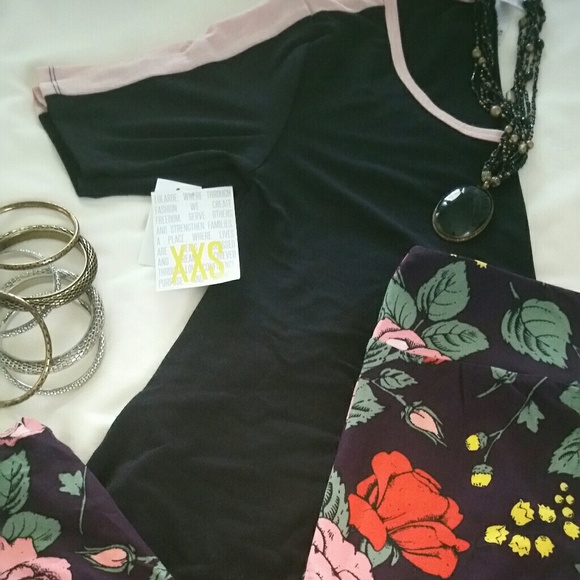 SOLD Lularoe Outfit XXS Perfect & OS - Picture 1 of 4