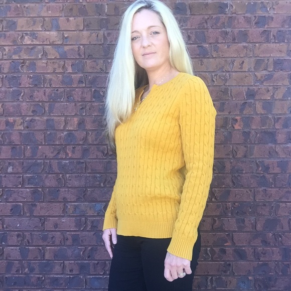 🍁🎃Mustard Knit Sweater - Picture 4 of 5
