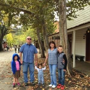 Meet your Posher, Teresa