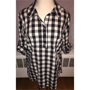 Plus Size Black & White Plaid Button Up Tunic