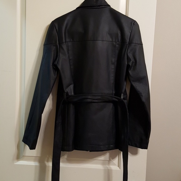 Medium Black women's  Size M Leather Jacket - Picture 2 of 5