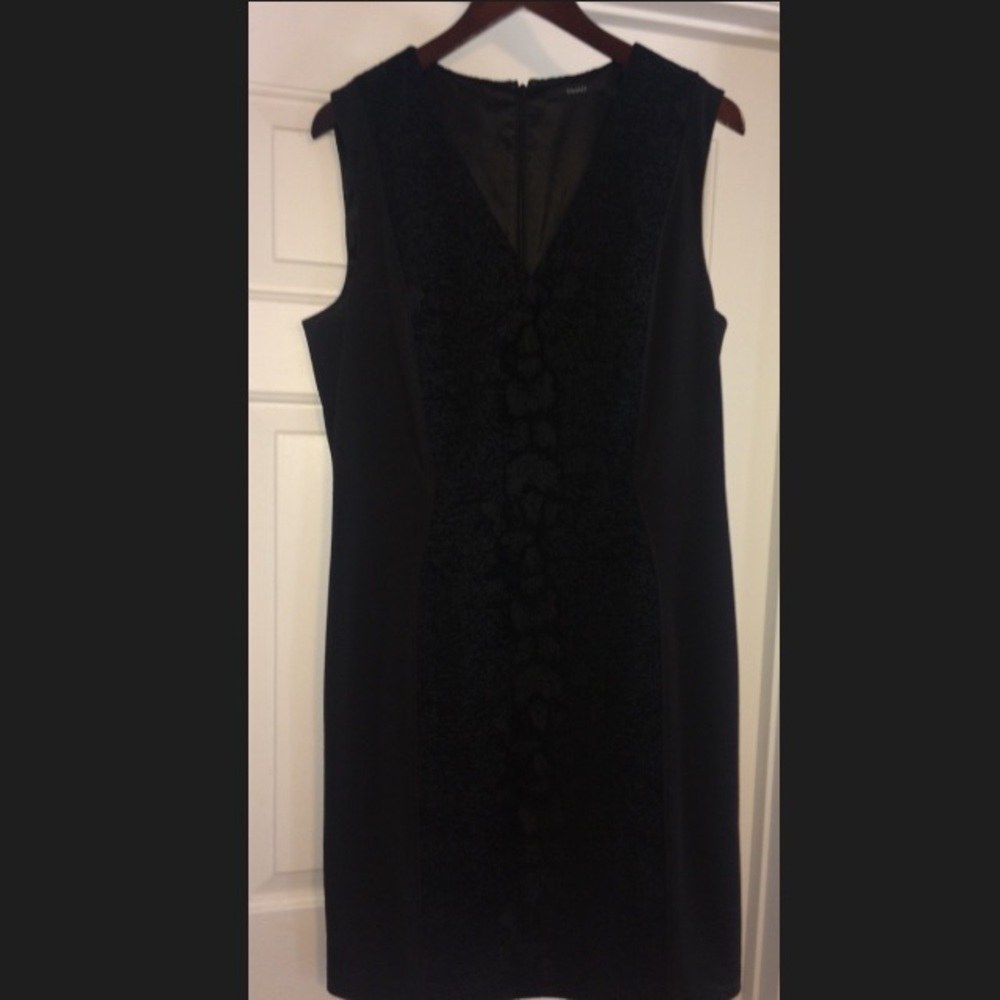 ‼️Tahari "Little Black Dress"