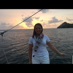 Meet your Posher, Kim