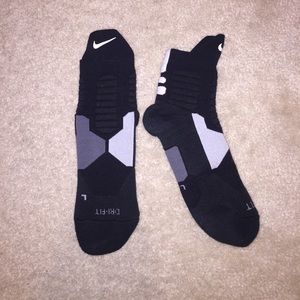 Men's Nike quarter versatility socks
