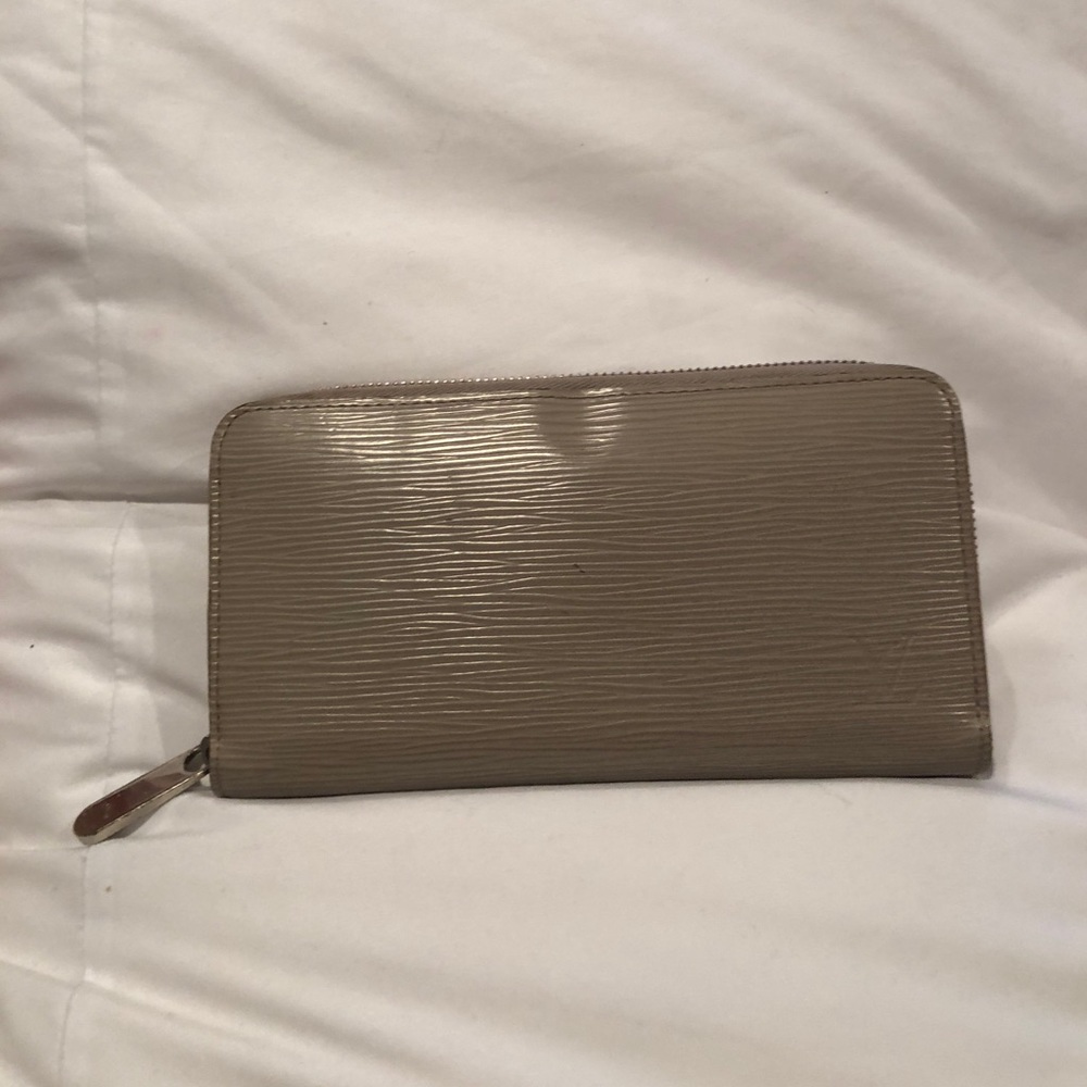 Louis Vuitton wallet