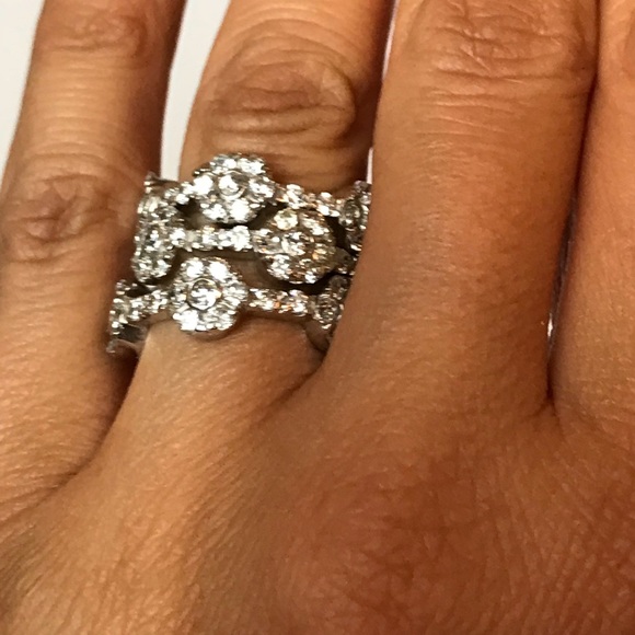 3 stack silver rhodium ring with cubic zirconia - Picture 3 of 5