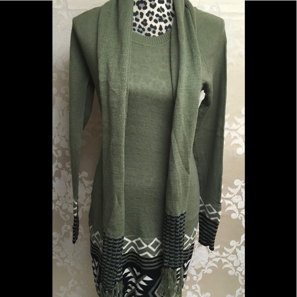 NWT - Lovely Sweater Dress With Matching Scarf