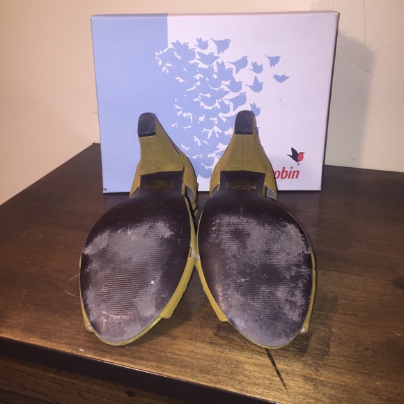 Faryl Robin Sianca Peeptoe Heels - Picture 4 of 4