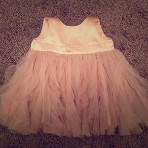 Baby gap satin beautiful dress with flower crown