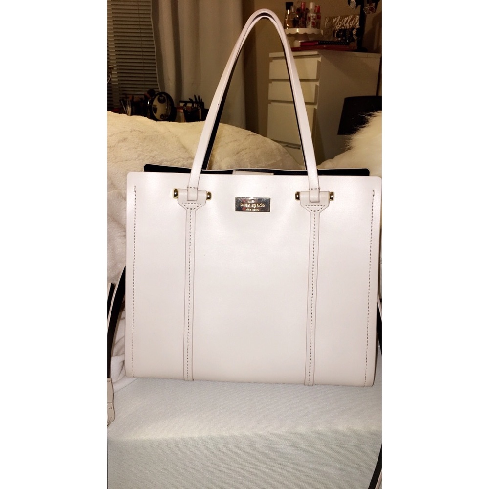 Kate spade purse