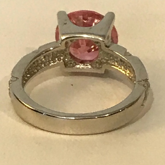 Silver rhodium ring with pink cubic zirconia - Picture 5 of 6