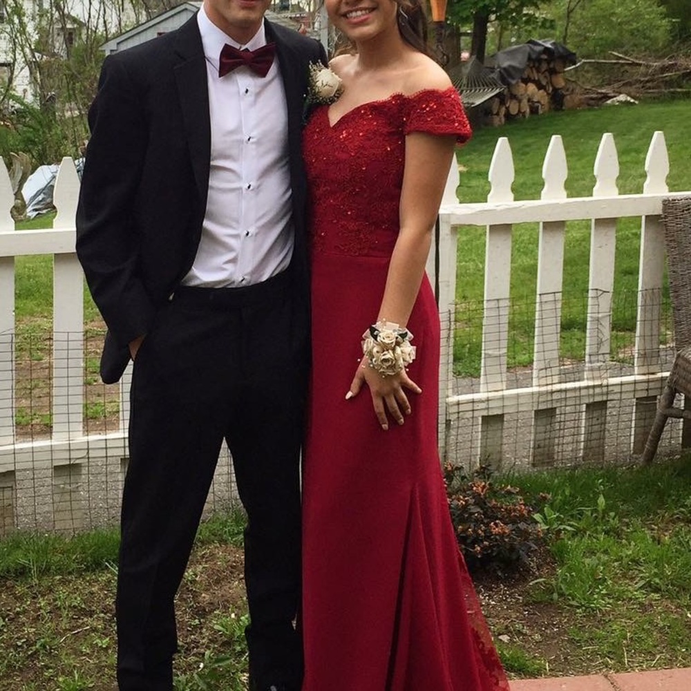 Prom Dress - Picture 2 of 5