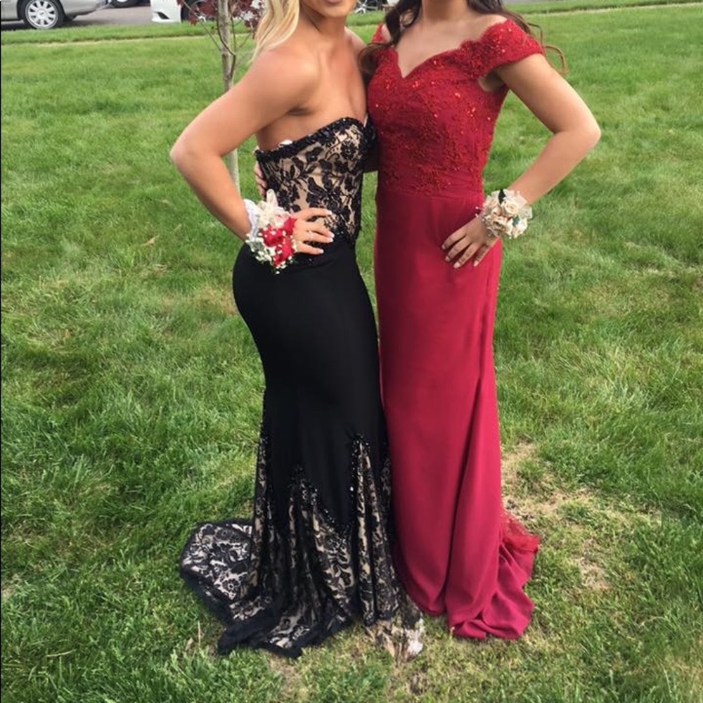 Prom Dress - Picture 4 of 5