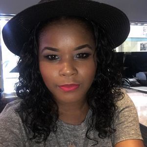 Meet your Posher, Karlise