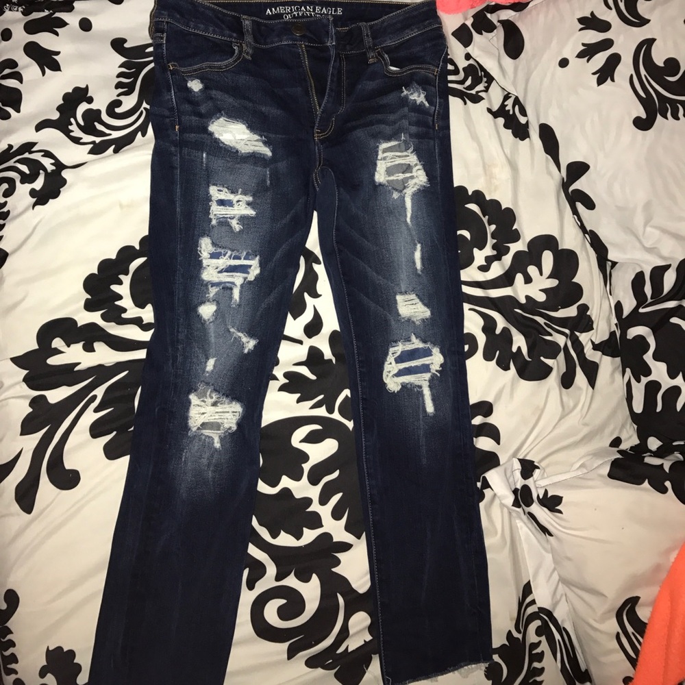 American eagle ripped skinny jeans