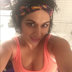 Meet your Posher, Sasha