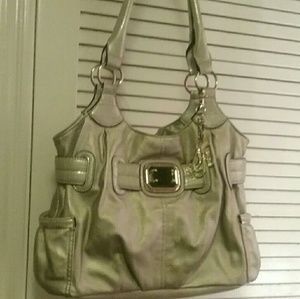 *Price Drop**Metallic Hangbag